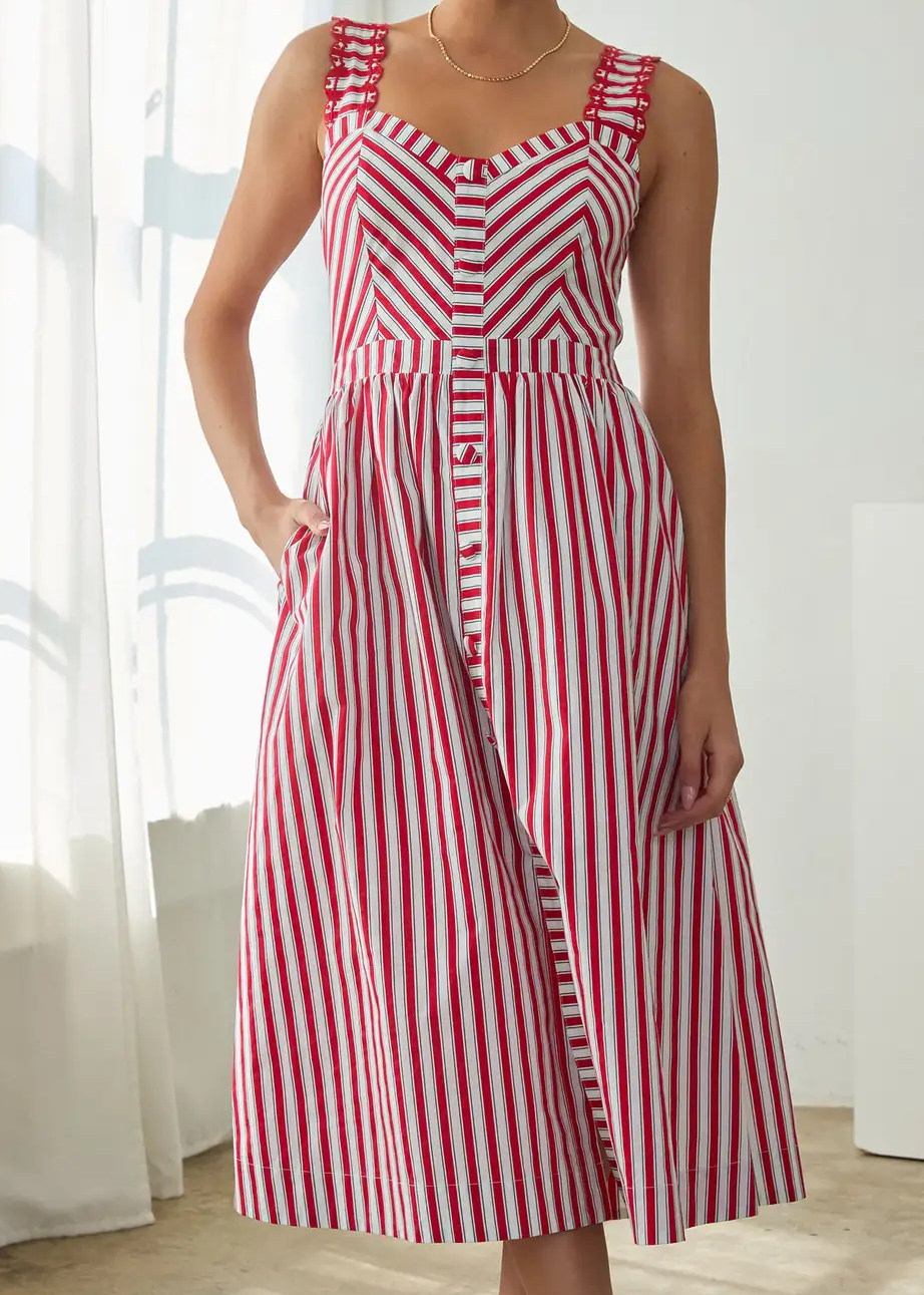 online stores like red dress boutique The set of your dreams is back  now in another must-have color  . Shop  in store or online (pick up and shipping available) 