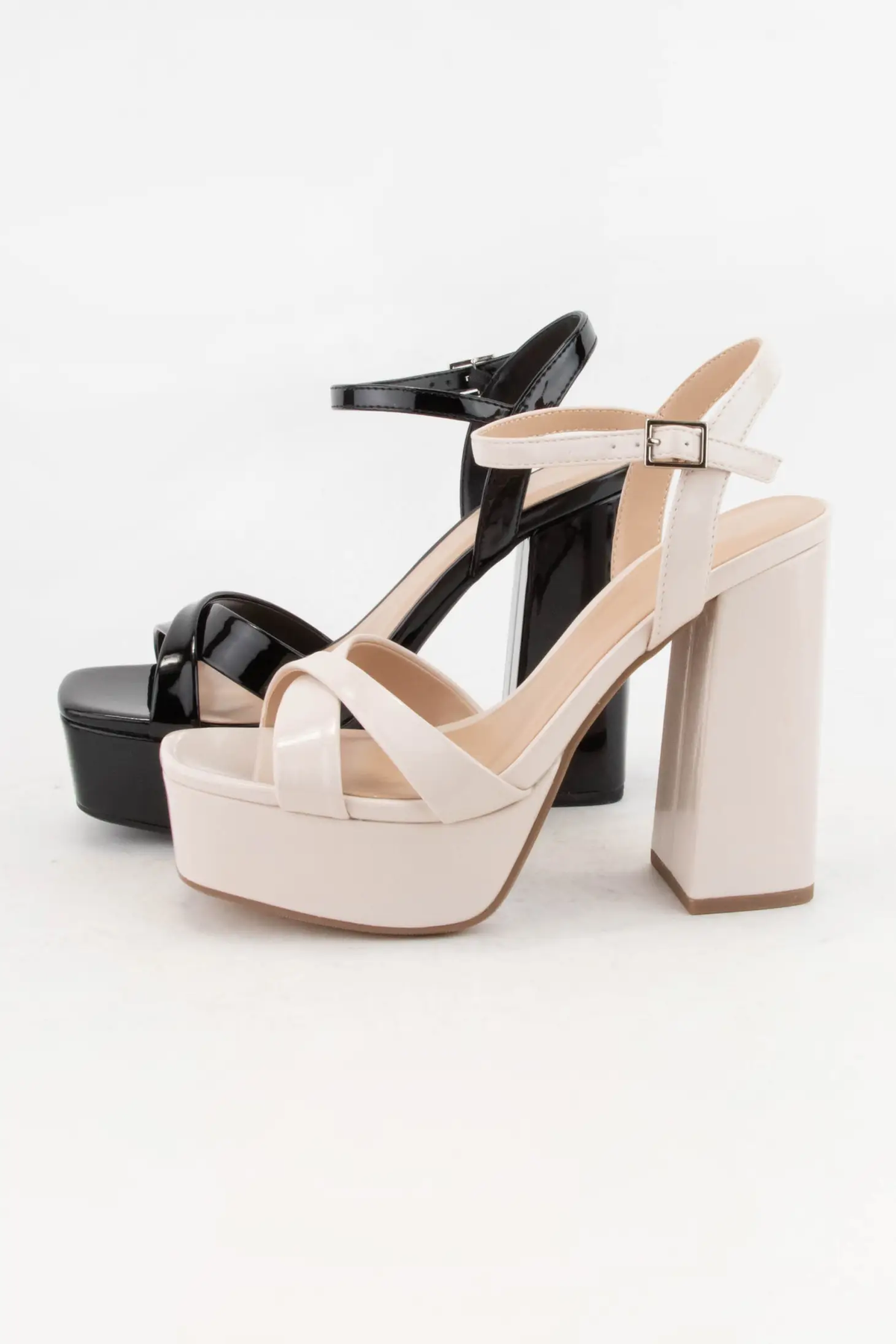 New High-Heeled Waterproof Platform Sandals Women Shoes - China Shoes and  Women Shoes price | Made-in-China.com