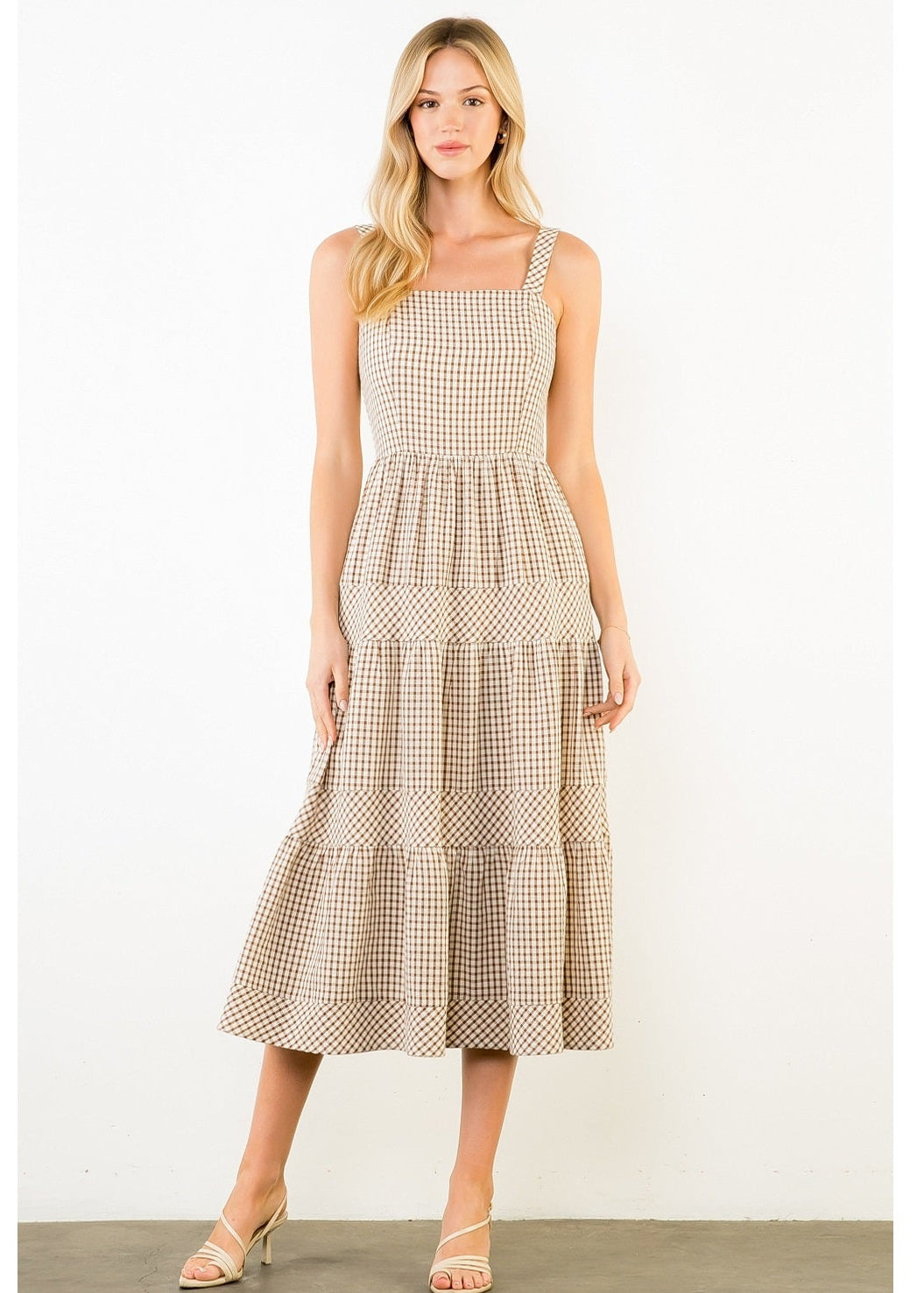 Surprise Me Brown Gingham Tiered Dress Large Surprise Me Brown Gingham Tiered Dress Large